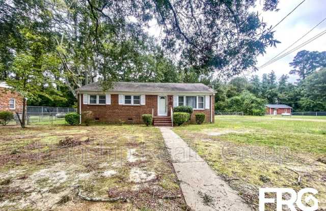 809 Franklin Street - 809 Franklin Street, Goldsboro, NC 27530 809 Franklin Street - 809 Franklin Street, Goldsboro, NC 27530