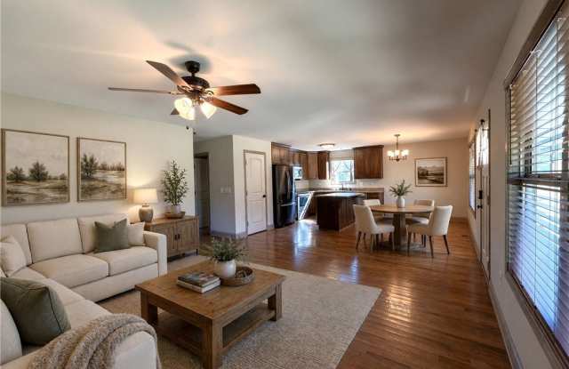 122 Deer Knoll Drive Gallery 4