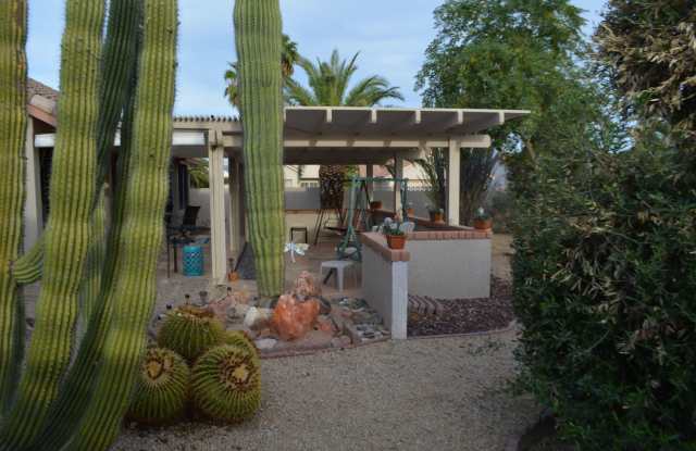 Furnished Rental, 55+, Move In Today! - 14405 West Greystone Drive, Sun City West, AZ 85375