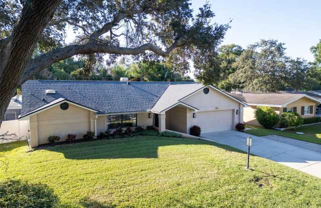 1374 VIEWTOP Drive Gallery 1