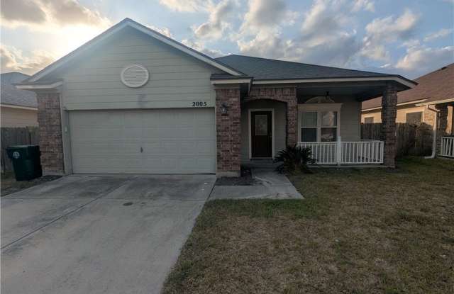 2005 Overland photos photos