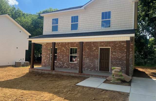 1713 Golf Club Lane photos photos