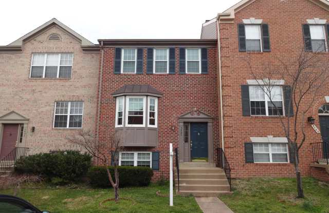 5467 MIDDLEBOURNE LANE - 5467 Middlebourne Lane, Centreville, VA 20120