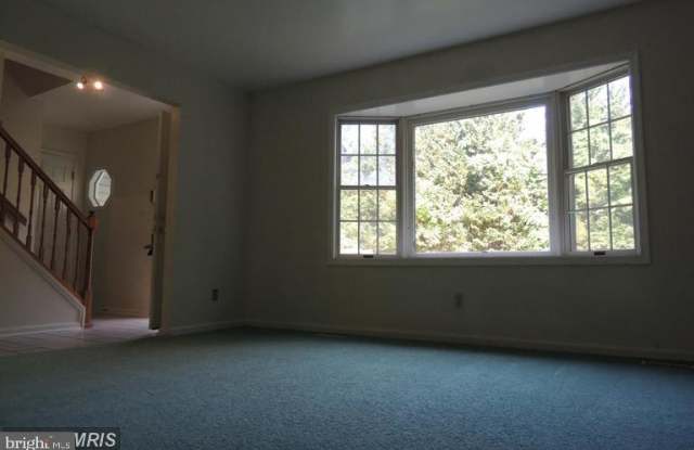 9809 HARFORD ROAD Gallery 4