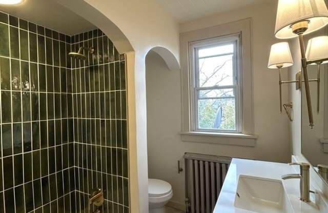 114 Augusta St photos photos