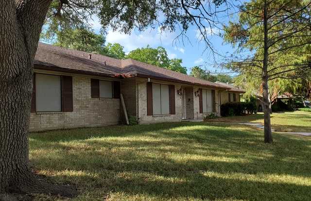 6303 Hickory Hollow Gallery 4