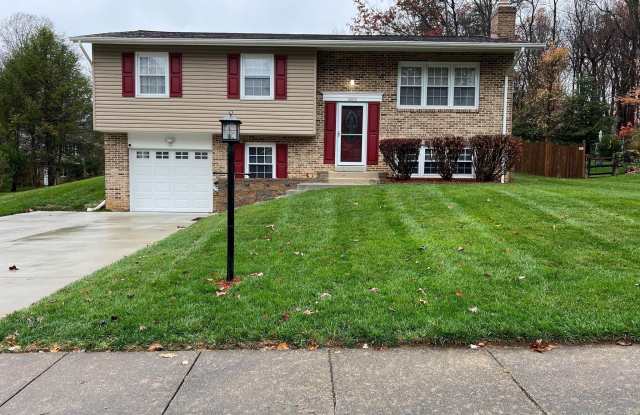 5002 DEQUINCEY Drive - 5002 Dequincey Drive, Kings Park West, VA 22032