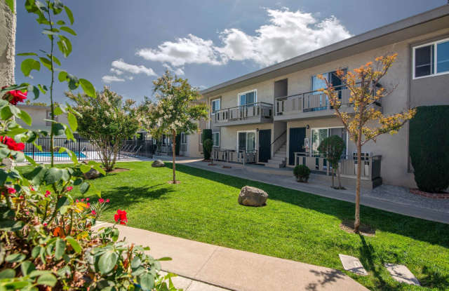 Monterey Manor Gallery 4