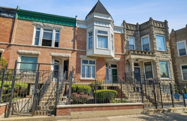 44 W Garfield Boulevard - 44 West Garfield Boulevard, Chicago, IL 60609