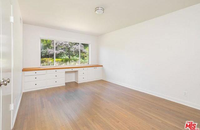 1053 Maroney Lane photos photos