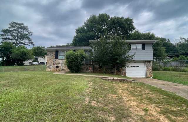 Nice 3 bedroom 2 bath home close to Harrison photos photos