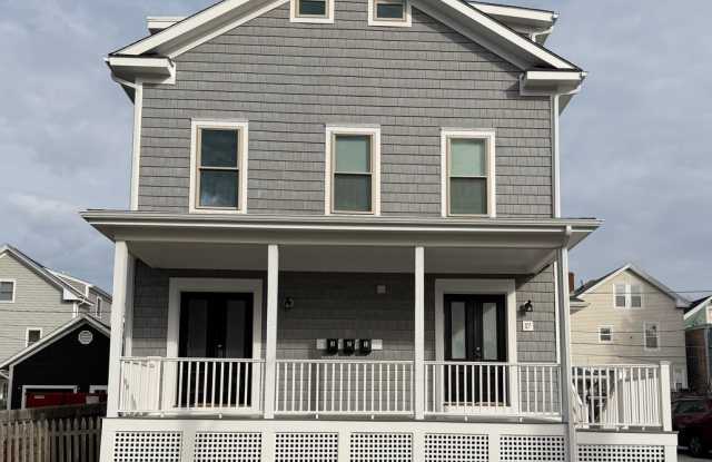 Newport Apartment For Rent Gallery 1