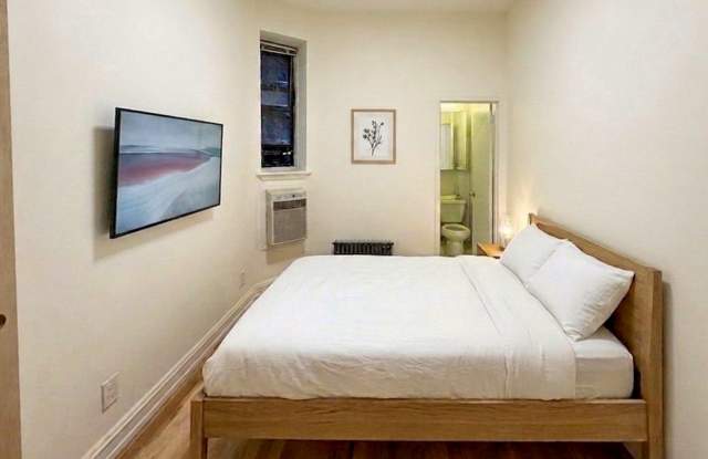 428 East 81st Street Gallery 3