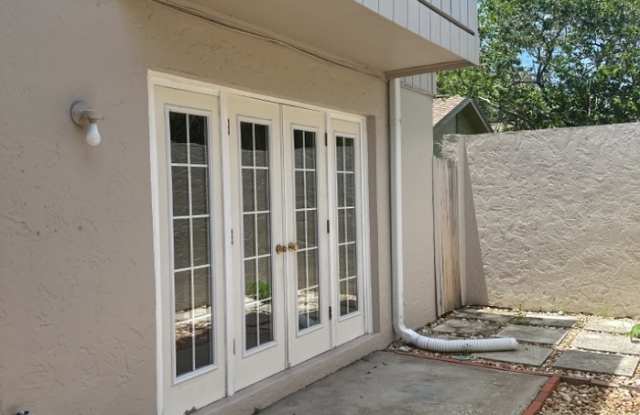 15508 Timberline Drive Gallery 3