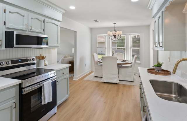 Modern Meets Cozy on Beech St. – Updated  Move-In Ready! photos photos