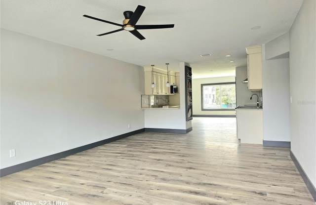 2435 SUMATRAN WAY Gallery 2