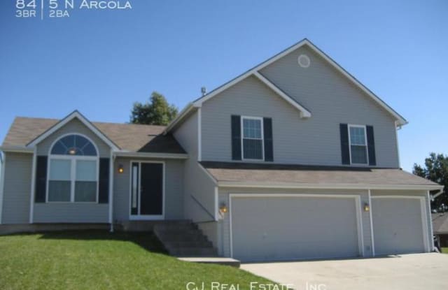 8415 N Arcola - 8415 North Arcola Avenue, Kansas City, MO 64153