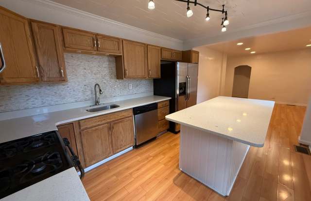 Student Housing - South Side Flats Gallery 3