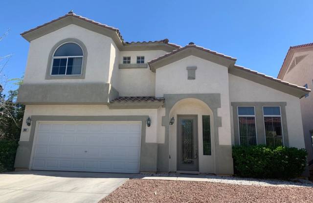 Rhodes Ranch gated golf course community three bedroom home with one bedroom and shower downstairs! photos photos