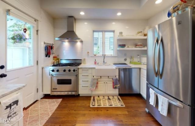 85 Winthrop St - 85 Winthrop Street, Medford, MA 02155