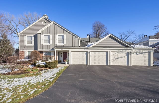 1671 Grosvenor Circle - 1671 Grosvenor Circle, Wheaton, IL 60189