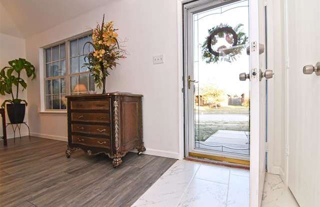 6714 Snapdragon Lane Gallery 3