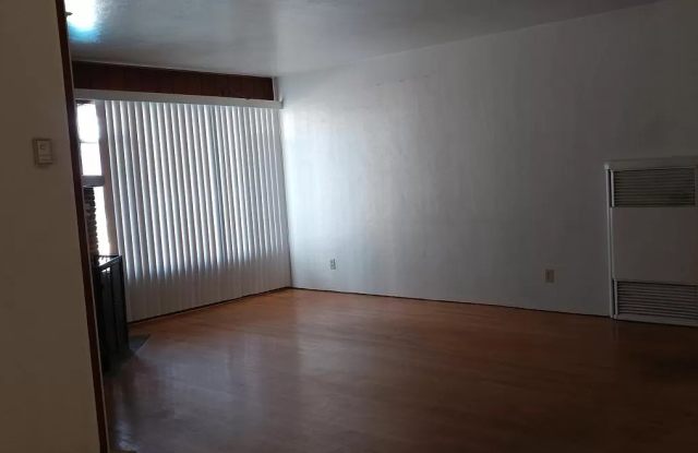 755 Las Animas Ave Gallery 2