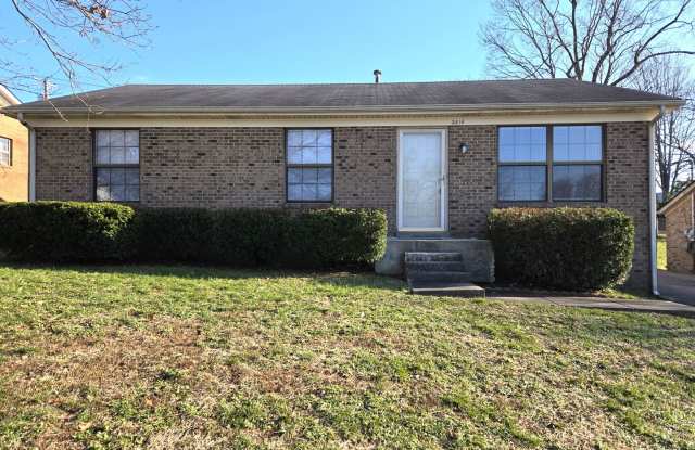 Belleau Woods Ranch Home 251222 - 3816 Belleau Wood Drive, Lexington, KY 40517