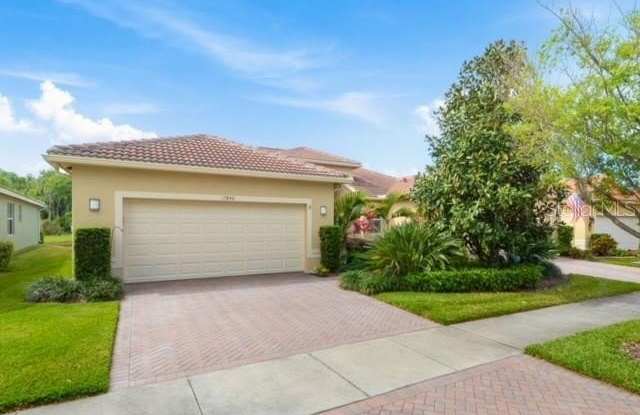 15840 AURORA LAKE CIRCLE photos photos