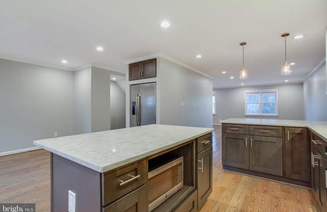 16 SPINDRIFT Way Gallery 4