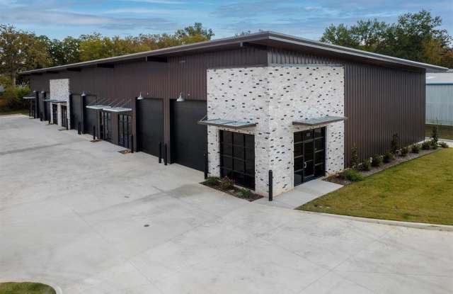 6708 S Broadway Avenue photos photos