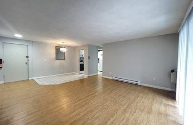 54 Fountain Ln unit: 5 photos photos 54 Fountain Ln unit: 5 photos photos