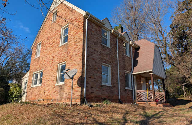 330 Stafford Street - 330 Stafford Street, Lynchburg, VA 24501