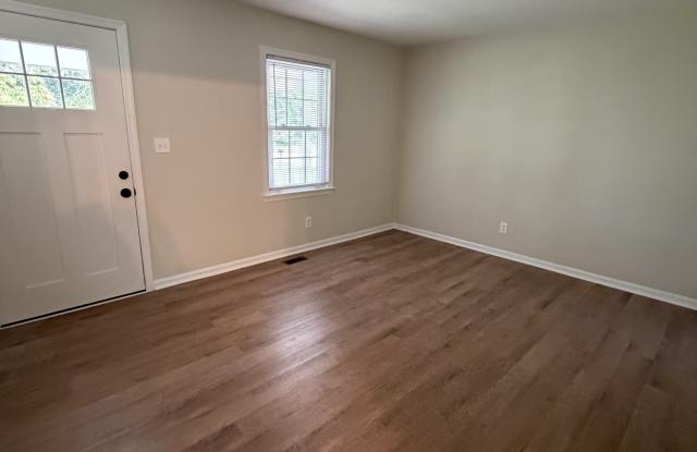 1931 Lt Hardee Road Gallery 3