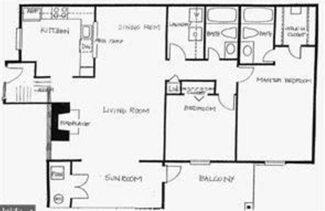 2222 HUNTERS RUN DRIVE Gallery 2