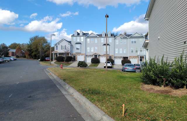 650 Ganyard Farm Way photos photos