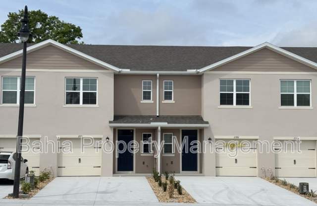 2376 Penguin Blvd photos photos