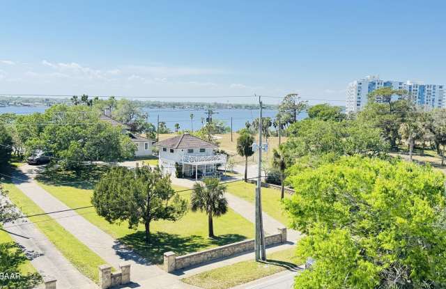 732 N Halifax Avenue photos photos