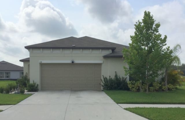 3136 Kresterbrooke Lane - 3136 Kresterbrooke Lane, Zephyrhills, FL 33540