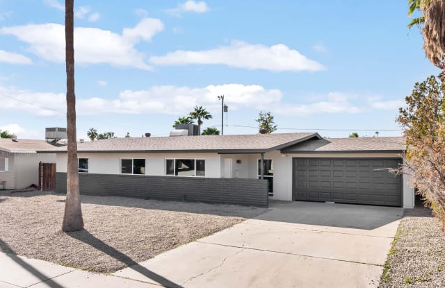 11620 N 31st Drive - 11620 North 31st Drive, Phoenix, AZ 85029