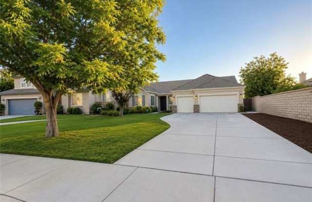 Spacious Single Story Home photos photos Spacious Single Story Home photos photos