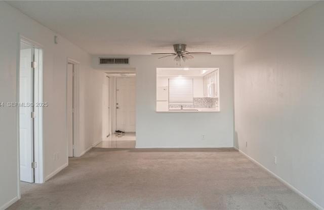 9421 Evergreen Pl photos photos