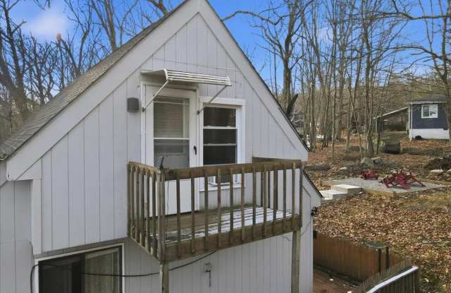 109 Saunders Drive Gallery 2