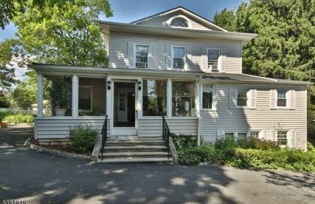 22 Rockland Ter - 22 Rockland Terrace, Verona, NJ 07044