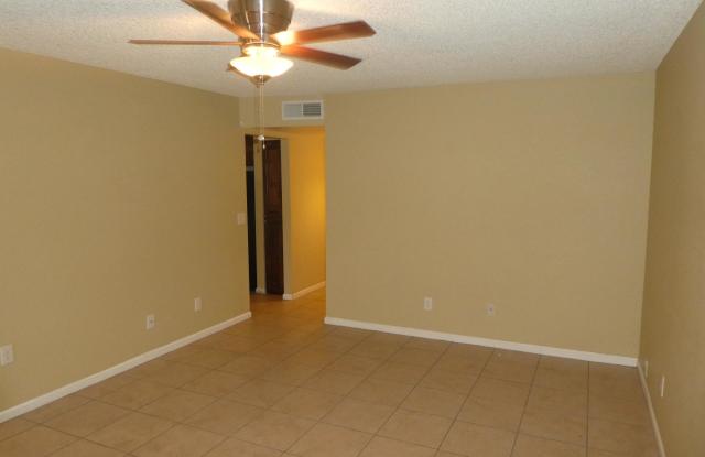 2651 E HAMPTON Avenue Gallery 3