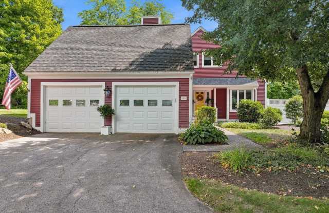 203 Straw Hill Road Gallery 1
