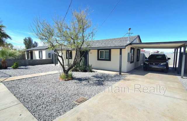 7404 N 62nd Ave photos photos