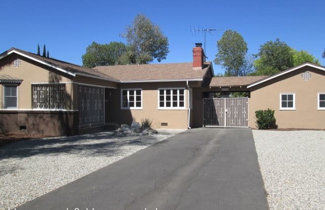 13935 Gilmore St. - 13935 Gilmore Street, Los Angeles, CA 91401