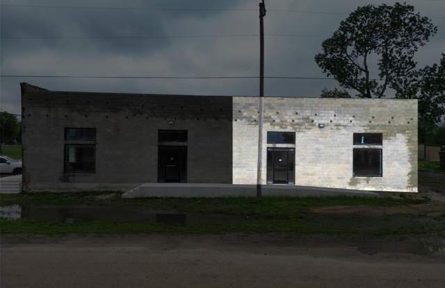 102 N Dallas Street photos photos