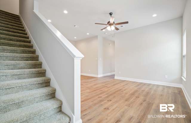 950 Gibson Court Gallery 4